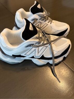 New Balance 9060. Men’s White and Black Athletic Sneakers